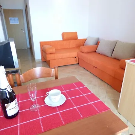 Hotel Ruza 3*